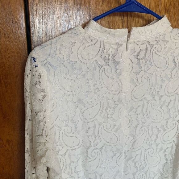 BRAND NEW Boohoo White Lace Blouse XL - Picture 6 of 10